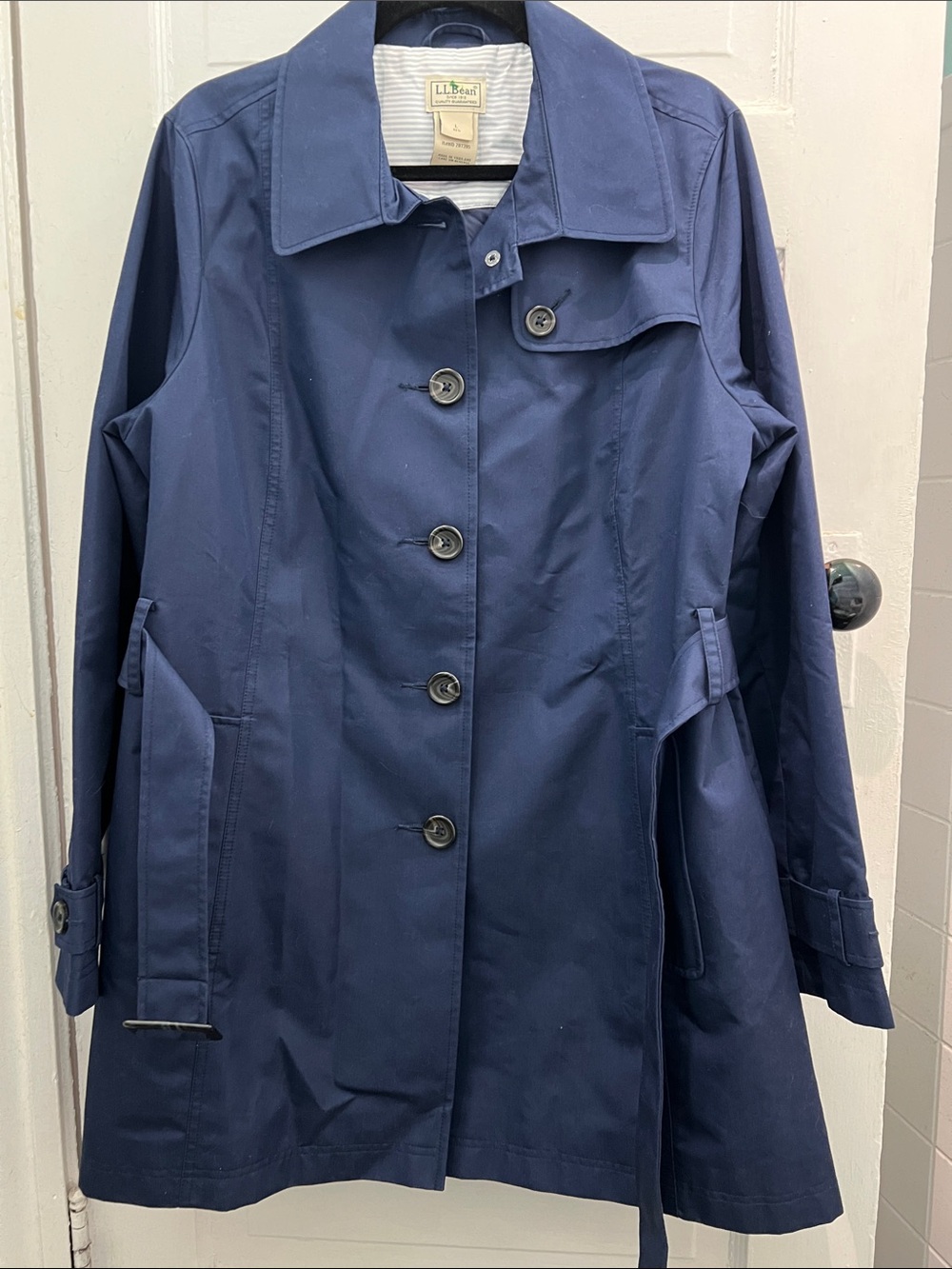 L.L. Bean Women's Dark Navy Trench Coat with Belt